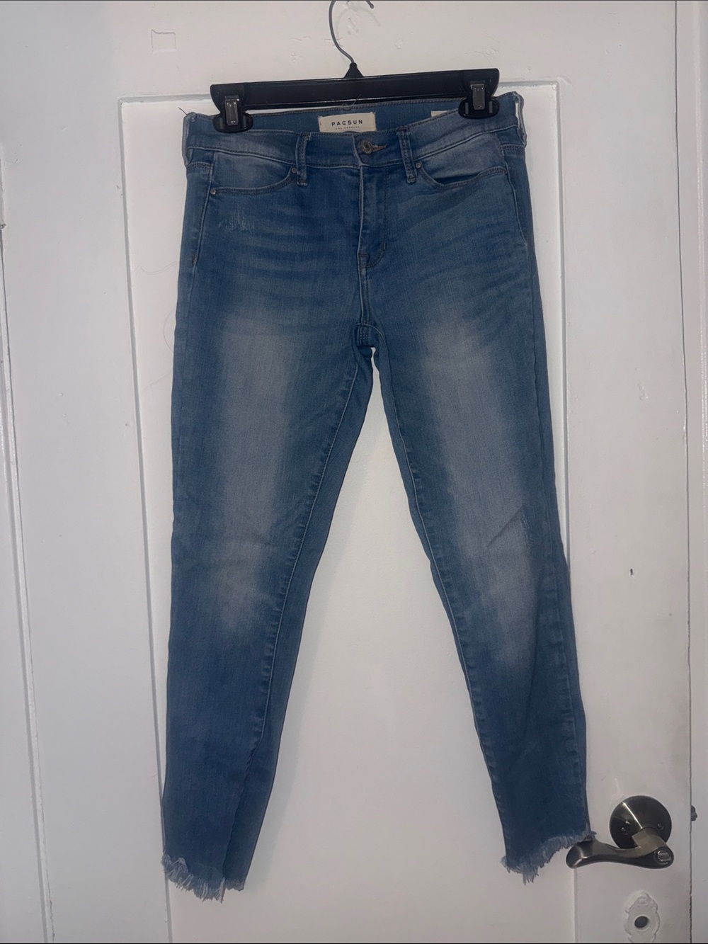 PacSun Women's Medium Wash Skinny Jeans with Raw Hem